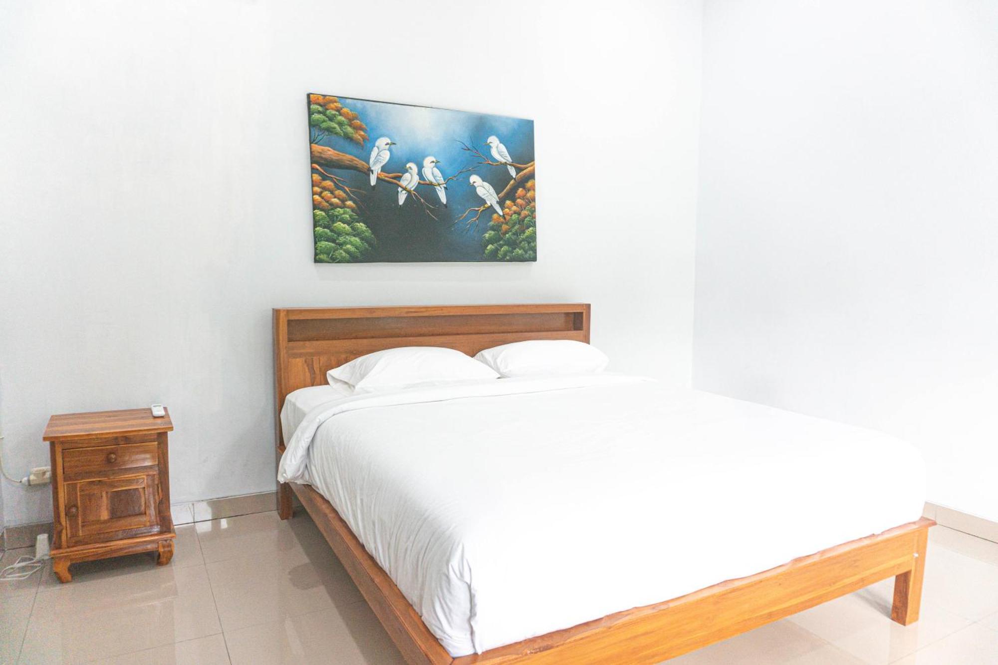 Srinadi Guest House Lovina 外观 照片